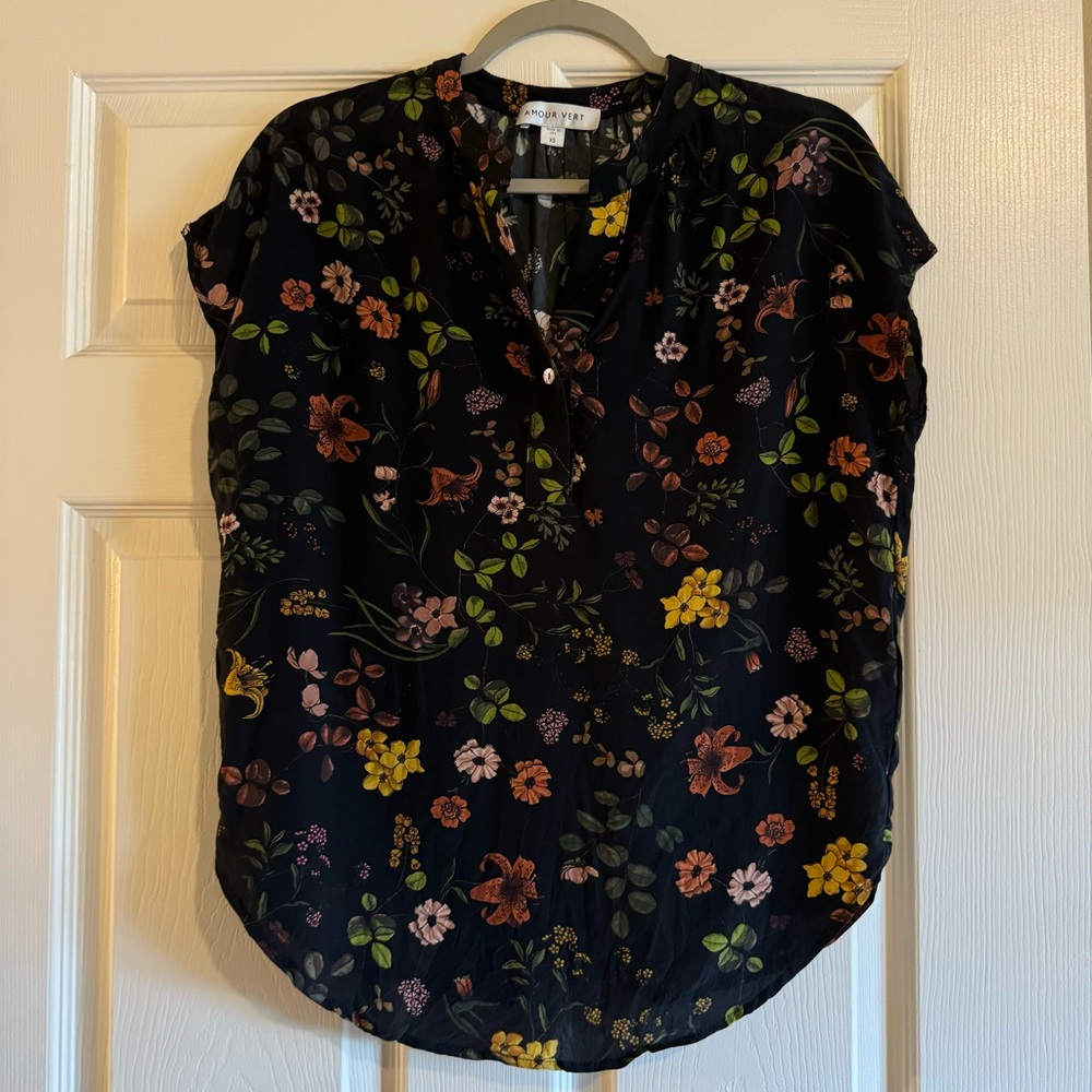 Amour Vert Renata Washable Silk Blouse